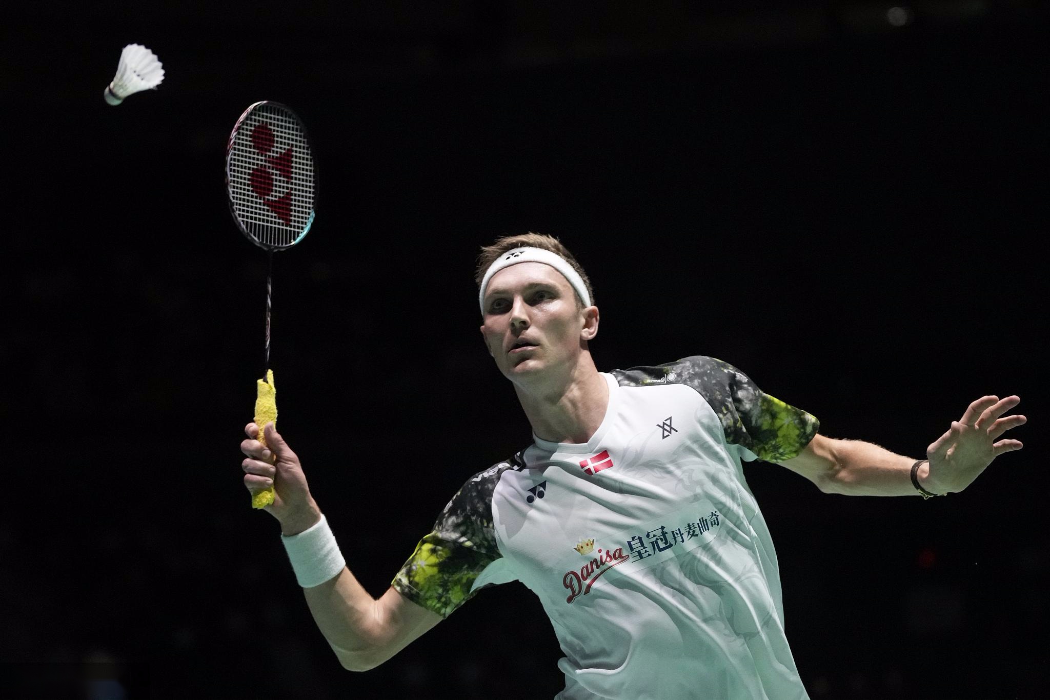 泰国队碾压韩国队，安赛龙扛起全队