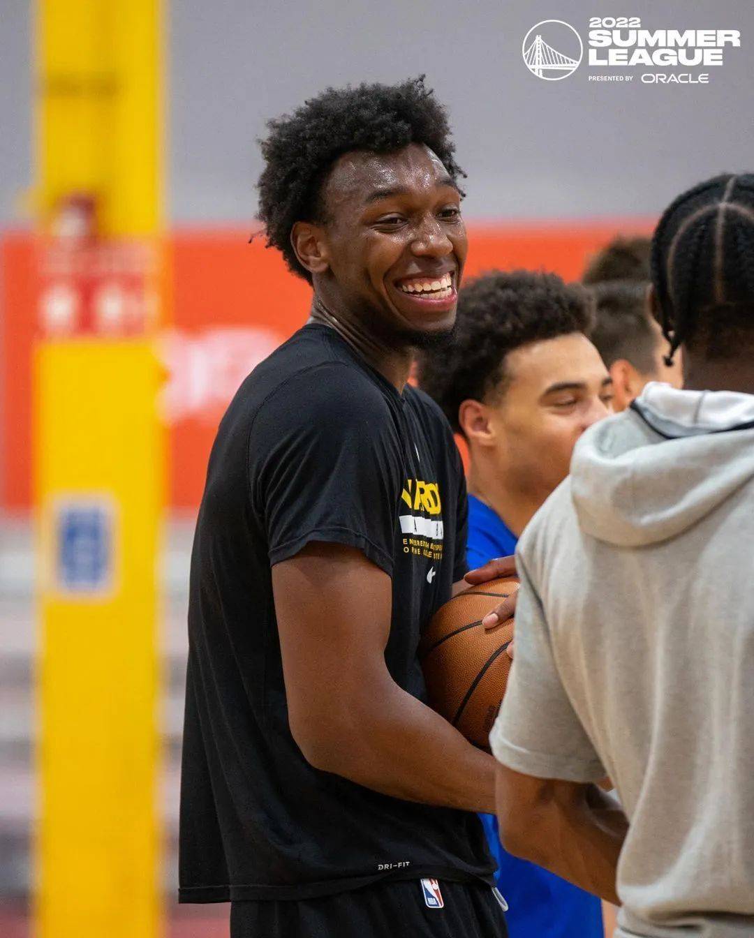 独行侠碾压热火,张镇麟状态火热 独行侠碾压热火,张镇麟状态火热