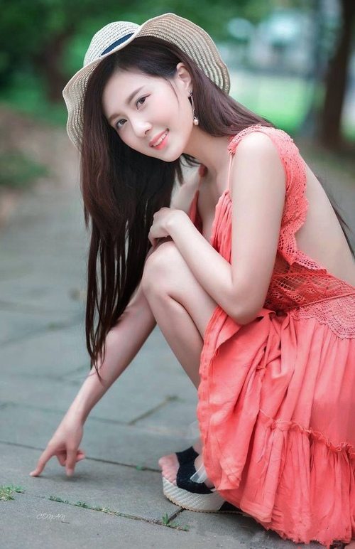 毕尔巴鄂之舞，轻取克罗地亚，范戴克用轻盈之姿定义关键先生