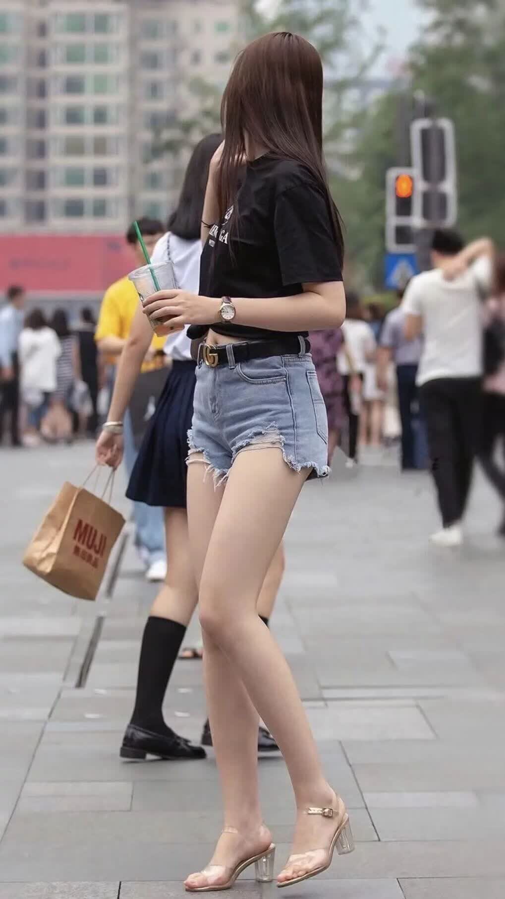 独属于2026,当桑巴狂潮淹没斯洛伐克,塔雷米在碾压中写下异色传奇